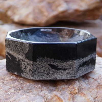 Cuba de Apoio Oitavada - Python Black Granite